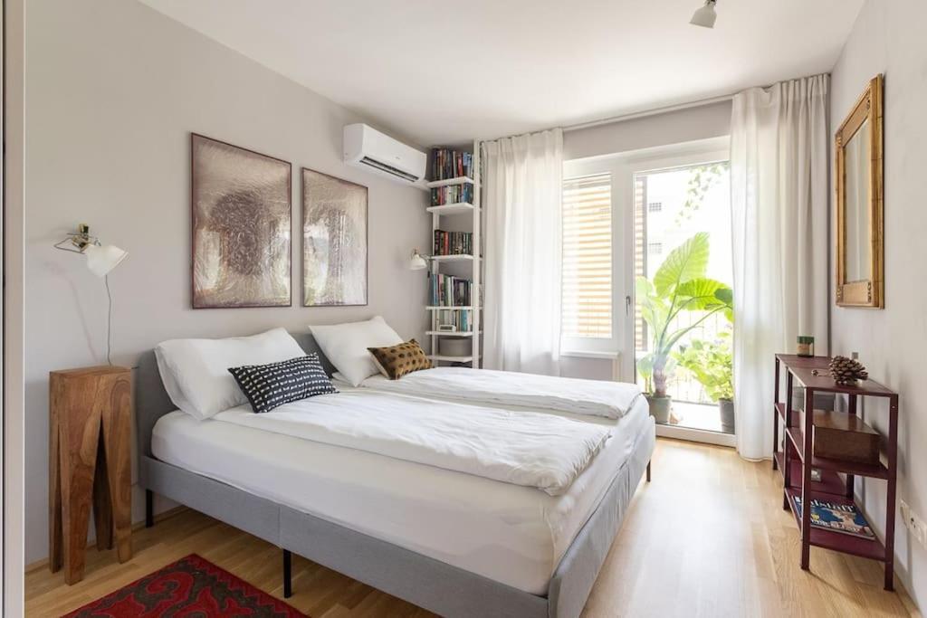 Dream Apartment - Central And Quiet With Ac And Free Parking Garage เวียนนา ภายนอก รูปภาพ