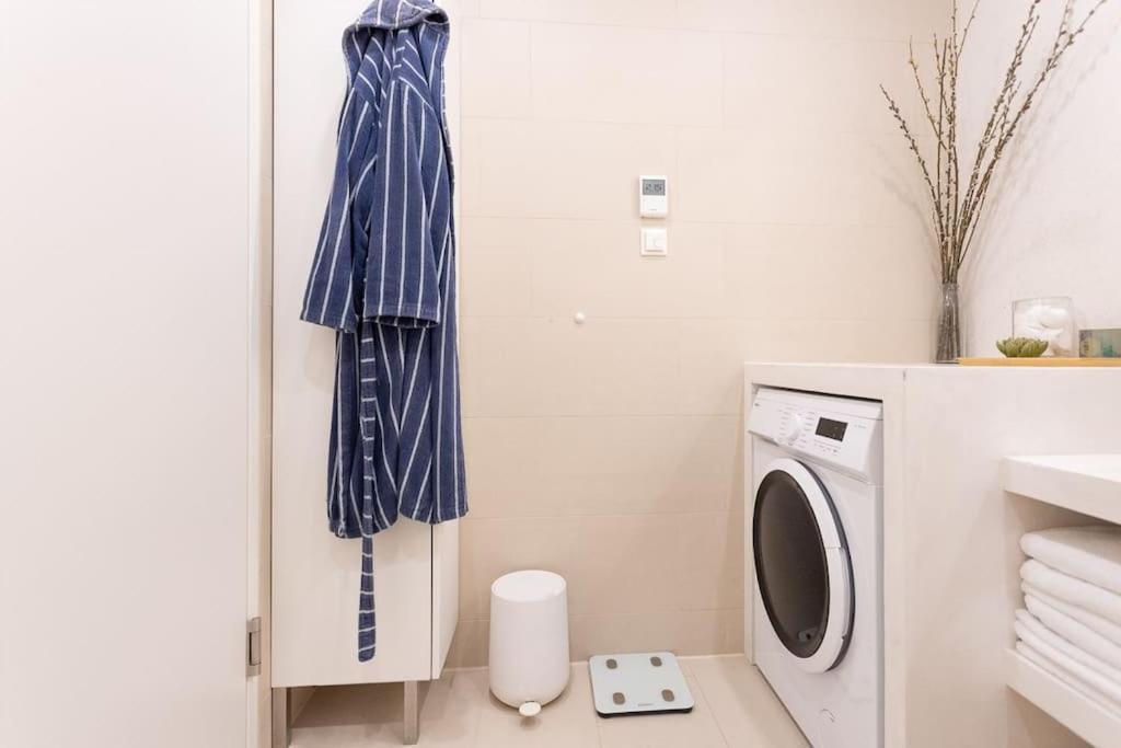 Dream Apartment - Central And Quiet With Ac And Free Parking Garage เวียนนา ภายนอก รูปภาพ